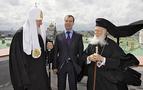 Medvedev Fener Rum Patriği Bartholomeos’u kabul etti; Kremlin Ortodoks birliğinden memnun