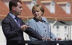 Medvedev: AB kur sorununu çözemezse, 2008’den daha büyük bir kriz olur