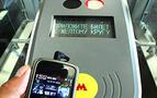 Moskova metrosunda bilet yerine cep telefonu kullanılabilecek