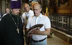 Putin arkeolojik inceleme yaptı, kilise denetledi