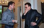 Medvedev'den U2'ye AİDS'le mücadelede destek sözü