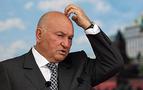Kremlin, Lujkov'un kavga etmeden istifasını bekliyor