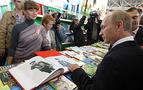Medvedev Larsson, Putin Ömer Hayyam okuyor