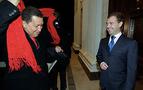 Chavez, Rusya ile stratejik ortaklığı derinleştiriyor
