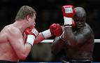 Povetkin rakibi Oruh'u 5’inci turda bayılttı