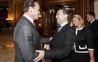 Schwarzenegger'den Medvedev'e: Kayak yapmaya gidelim mi?