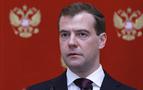 Medvedev aşırılıklarla mücadele için dini içerikli web sitesi kurulmasını istedi