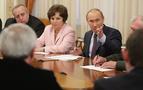 Putin iktidar partisi için yeni yüzler istedi