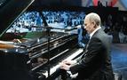 Dj Smash, Putin'in Blueberry Hill şarkısına remix yaptı, internette rekor kırdı