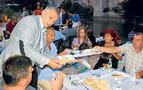 İftarlar, kardeşliğin pekiştiği sofralar oldu