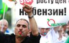 Moskovalı şoförler yol kapattı, benzin zamlarını protesto etti