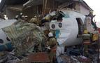 Kazakistan’da yolcu uçağı, yerleşim yerine düştü