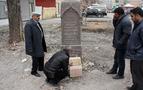 Rus komutanın anıt mezarı Kars'ı karıştırdı