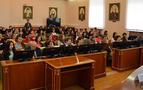 Kazan'daki Türkçe yarışmasına Rus öğrencilerden yoğun ilgi