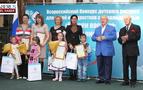 Engelli Rus çocuklardan kusursuz Türkiye resim yarışması