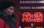 Rus uzmanlar: Faiz artırımı rublenin güçlenmesine katkı sağlamaz