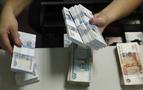 Rusya doları frenlemek için 72 milyar ruble harcadı