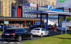 Gazprom Benzin İstasyonlarında Yakıt Satış Limitlerini Kaldırdı