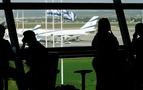 Antalya’dan İsrail’e giden Rus turistler havalimanında mahsur kaldı