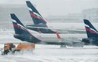 Moskova’ya ilk kar yağdı, 40’tan fazla uçuş ertelendi