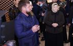 Putin, Kadirov’un karısına 'kahraman anne' ünvanı verdi