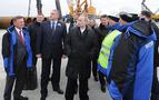 Putin, Kırım'ı Rusya bağlayacak köprü inşaatını inceledi