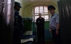 Rusya’da 23 mahkum bileğini keserek intihar etmek istedi