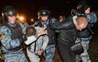 Moskova’da ırkçı gösteri; 380 kişi göz altına alındı