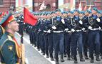 Rusya, Nazilerden kurtuluşunun 74. yılını Kızıl Meydan'da kutladı
