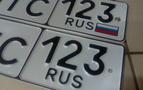 Rusya'da Bayraksız Plakalara Para Cezası Geliyor