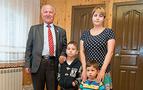Tacikistanlı aile çocuklarına Putin ve Şoygu ismini verdi