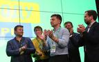 Ukrayna'da sandıktan Zelenskiy'in partisi açık ara birinci çıktı