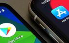 Rus Uygulamalarına Google ve Apple’dan Yeni Darbe