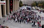 Rus polisi flashmob halk dans gösterisine “müdahale” etti