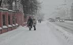 Moskova’da rekor kar yağışı sonrası don uyarısı geldi