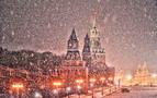 Moskova’da Kar Başladı: Yeni Yıla Kış Masalıyla Giriliyor