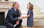 Putin-Berlusconi aracı oldu; Küçük Vera’ya İtalyan kızın kalbi takıldı