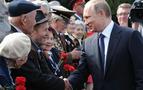 Putin’den emeklilere 10 bin askerlere 15 bin ruble para yardımı