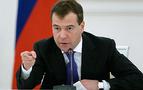 Medvedev: Nükleer silahsızlanma anlaşmasının yüzde 95’i tamam