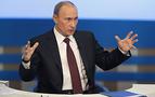 Putin 2012’de Kremlin’e dönüş mesajı verdi