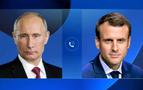 Soçi Zirvesi öncesi Macron-Putin görüşmesi, Macron: Türkiye'nin 'ateşkesi' uzatması gerekiyor