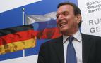 Schröder, Rus petrol şirketinden istifa etti 