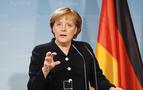 Merkel: AB ve Rusya ilişkileri normalleştirecek adımlar atmalı