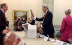 Suriye görüşmeleri başladı; Kerry, Lavrov’a iki patates verdi
