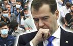 Medvedev, göçmenlerin yoğun olduğu bölgelerde kontrollerin artırılmasını istedi