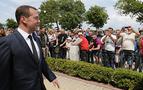 Medvedev Kırım'a gitti, Ukrayna nota verdi: Bizden izin alınmalı