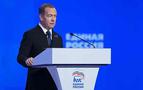 Medvedev: “Rusya, Yanlışlıkla Ukrayna'a Geçen Toprakları Geri Alacak”