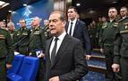 Medvedev: Rusya’nın füze rampaları Batılı füzelerle vurulursa nükleer yanıt veririz