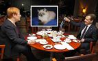 Medvedev, Finlandiya eski liderine kedi hediye etti