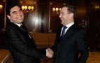 Medvedev, Türkmen lider Berdimuhammedov’a seçimlerde başarı diledi 